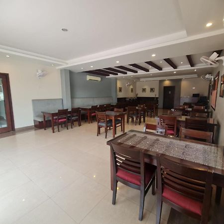 Hotel Lemon Park Haldwāni Zewnętrze zdjęcie
