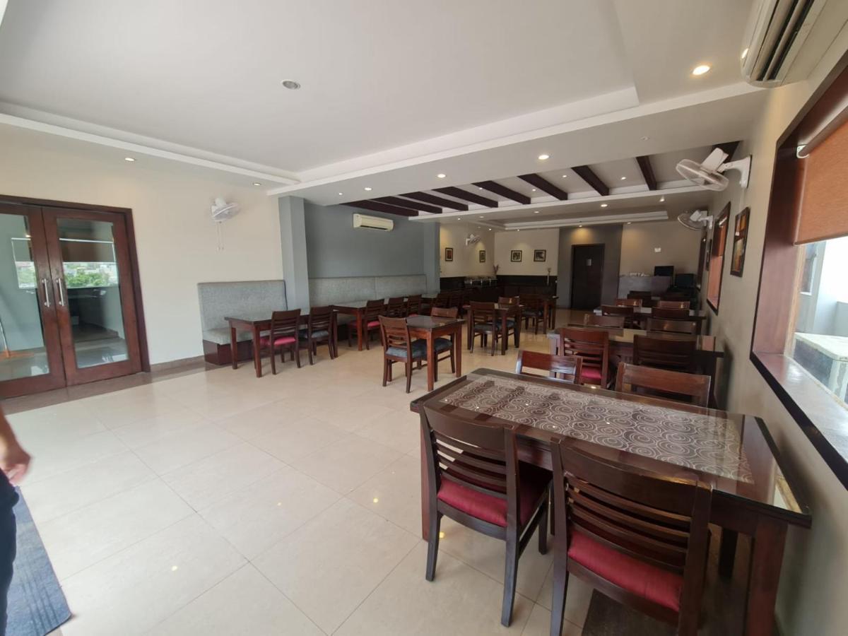 Hotel Lemon Park Haldwāni Zewnętrze zdjęcie
